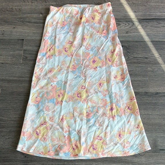 Bardot floral slip skirt - Picture 2 of 6
